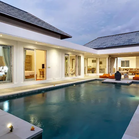 Wonderful 4Br Villa In Seminyak