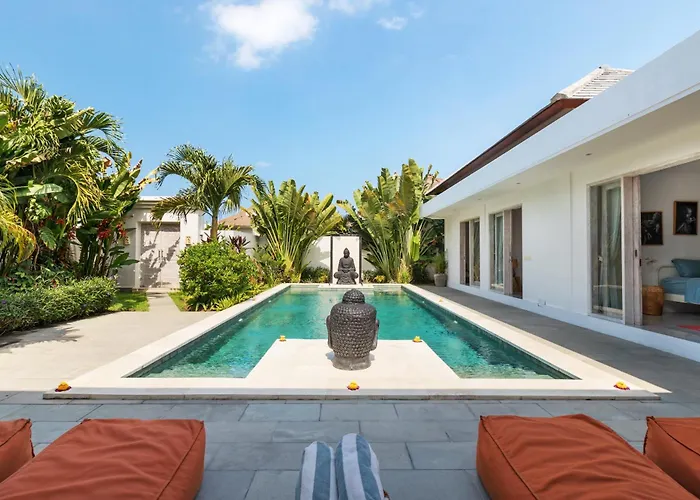 Wonderful 4br In Villa Seminyak