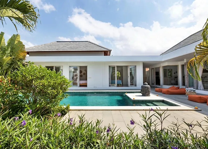 Wonderful 4br In Villa Seminyak